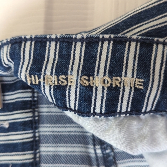 American Eagle Retro Striped Dark Wash High Waisted Shortie Jean Shorts 4 - Picture 5 of 12